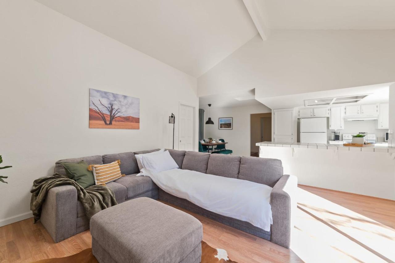 Delightful 4br Nr Downtown W Fireplace Casa vacanze Reno